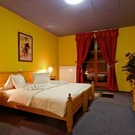 Casino & Hotel Eldorado Ceska Kubice ภายนอก รูปภาพ