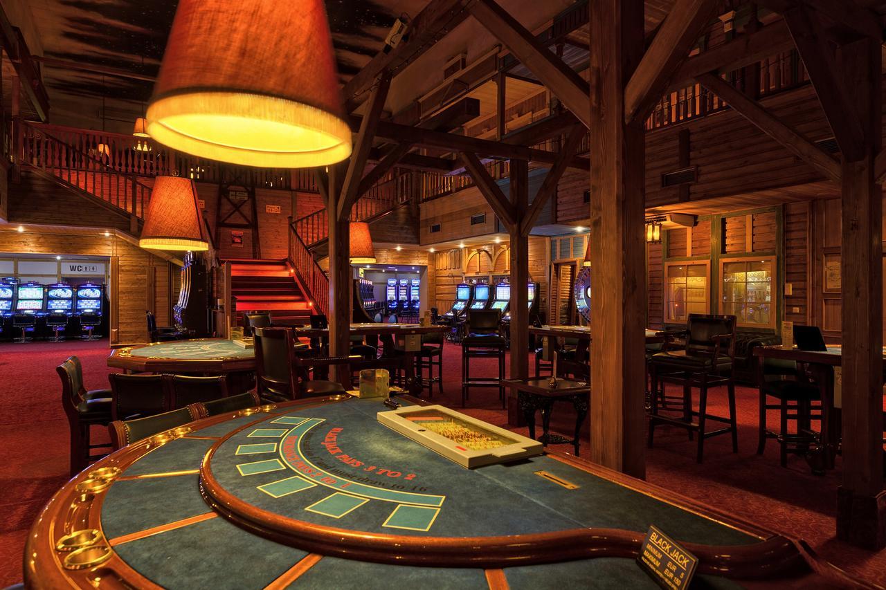 Casino & Hotel Eldorado Ceska Kubice ภายนอก รูปภาพ